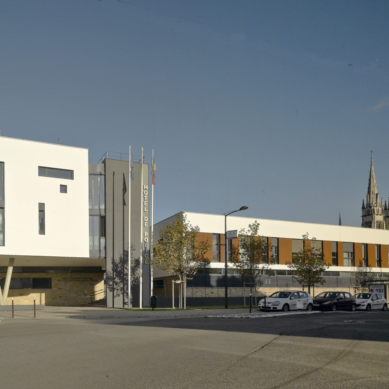 moulins_hotelpolice0013