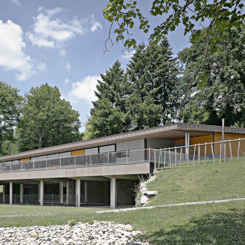 Slider-Ecole-et-Restaurant-scolaire—Le-Vigen